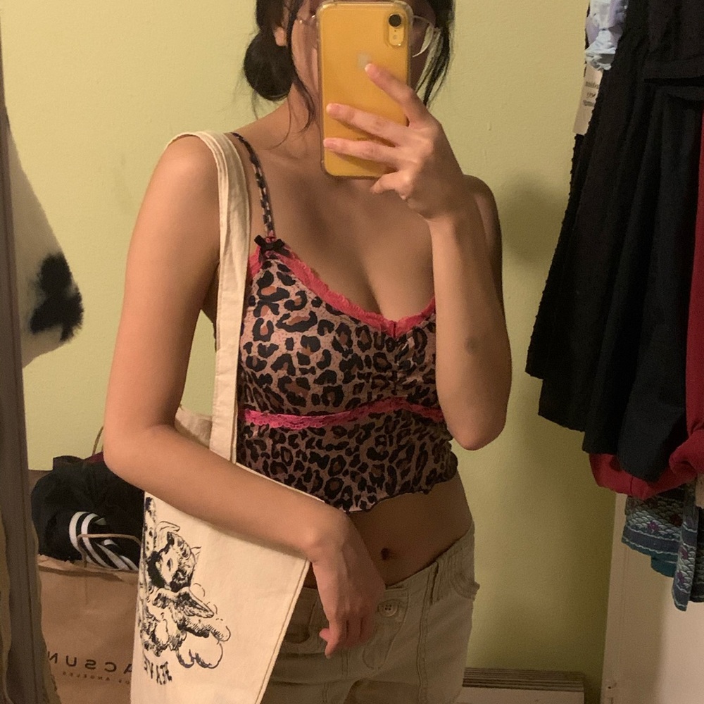 Y2k inspired cheetah cropped tank top